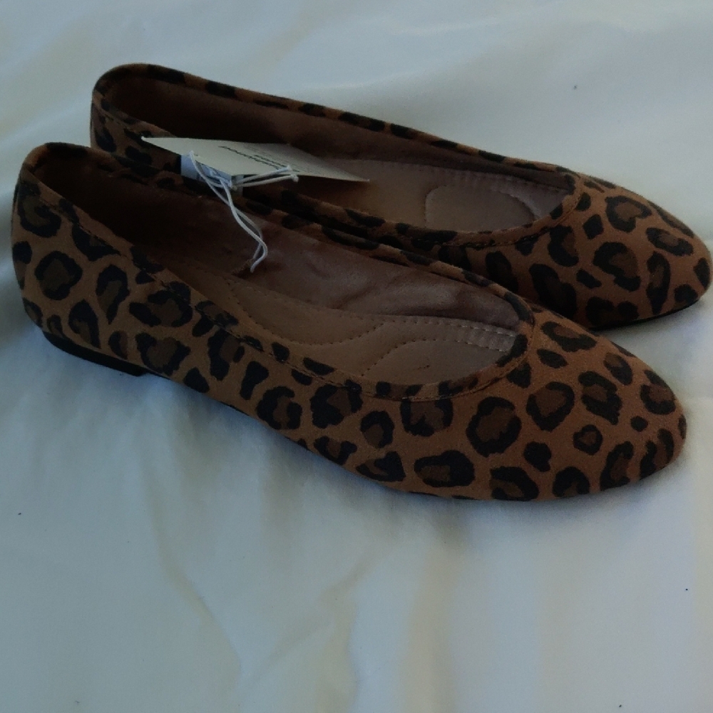 Old Navy Leopard Print Flats